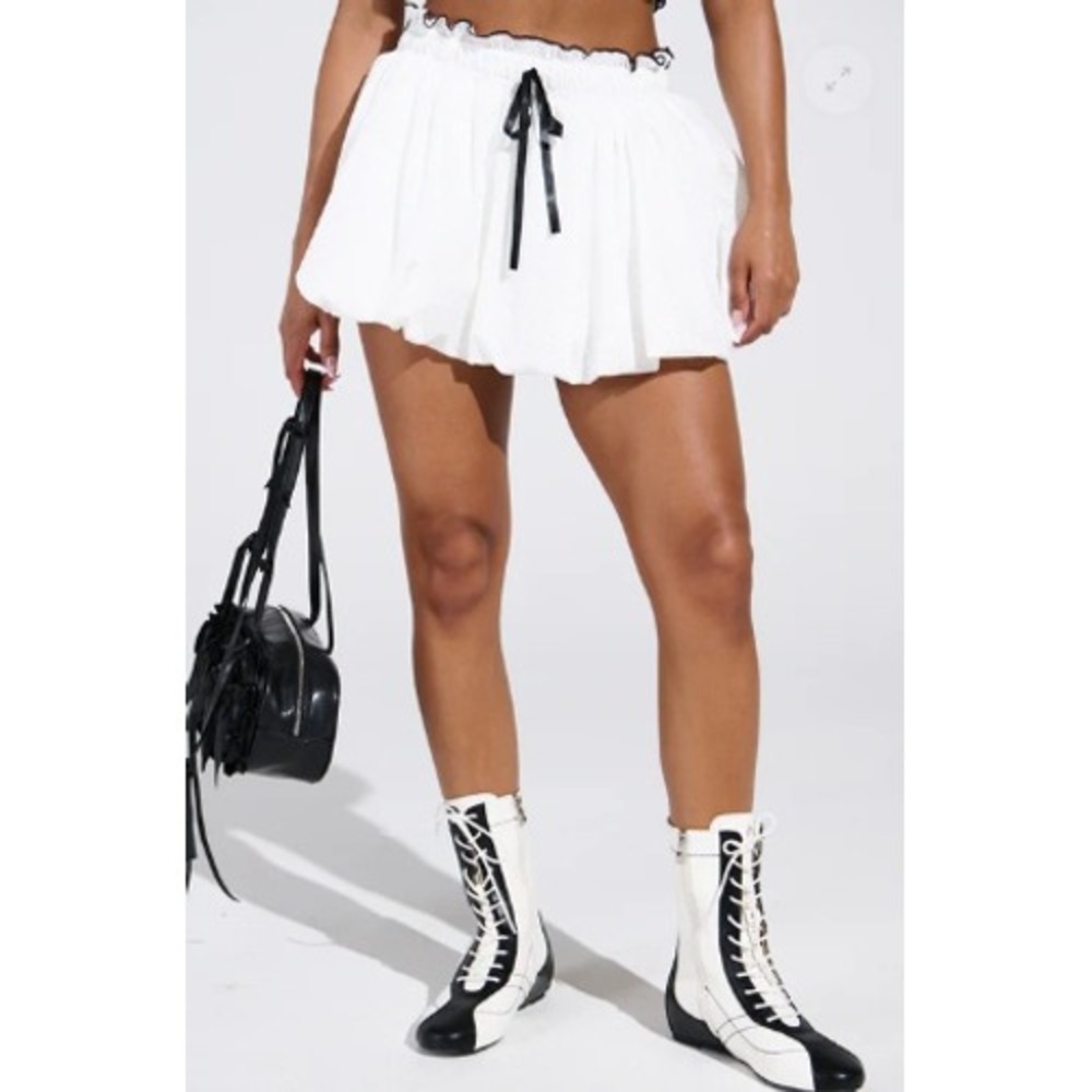 Akira Lindsey White Mesh Bubble Skort Paperbag Waist GLM240723-7-B Womens XL NEW